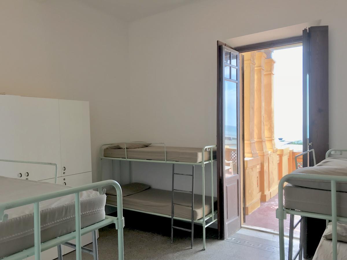 Ostello Apuano Marina Di Carrara Eksteriør billede